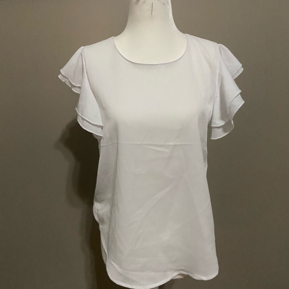 Milk and honey white flutter sleeve top
